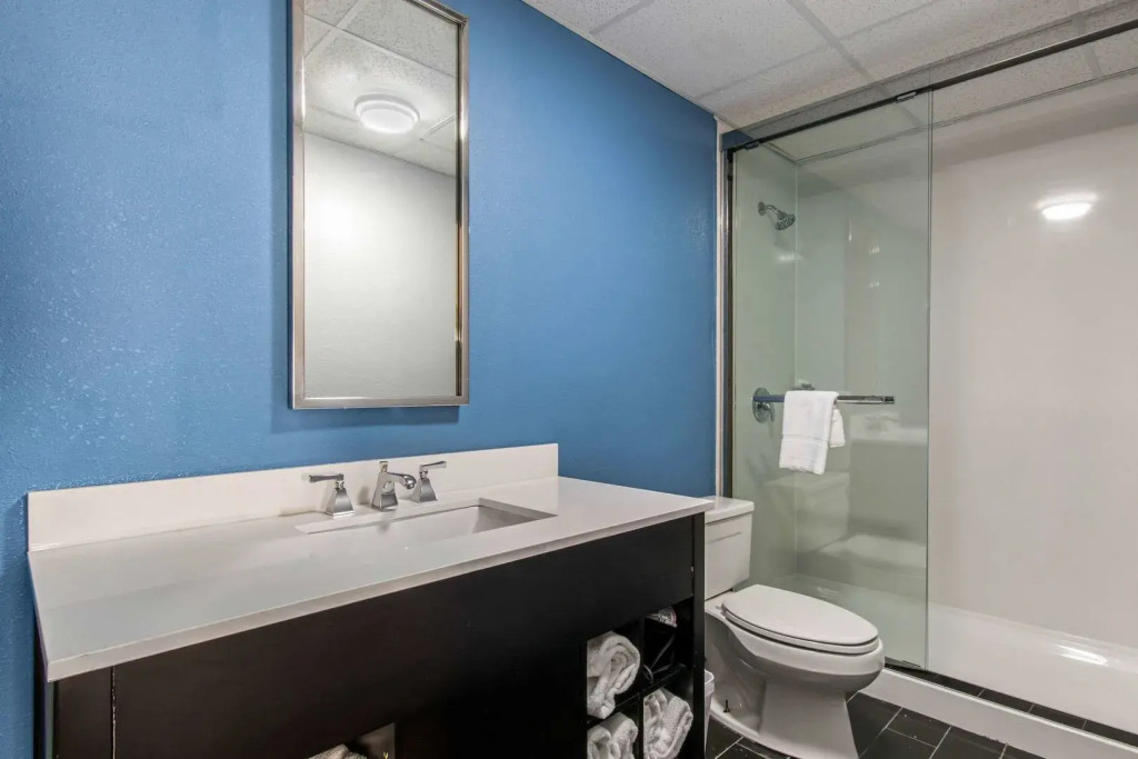 Hawthorn Extended Stay by Wyndham Chambersburg