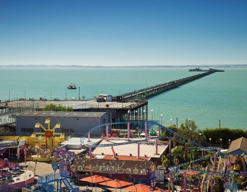 Lovely 2bed Apartment in Westcliff-on-sea!