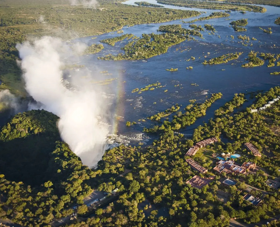 Avani Victoria Falls Resort