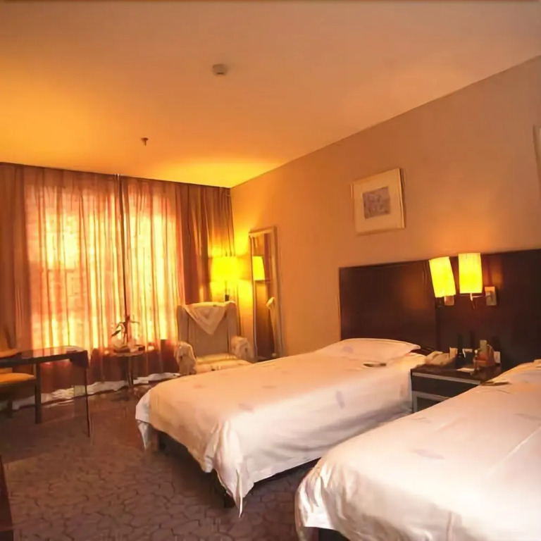 Jinglun Hotel