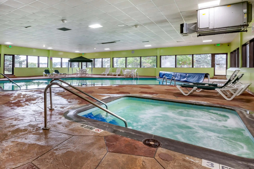 Quality Inn & Suites