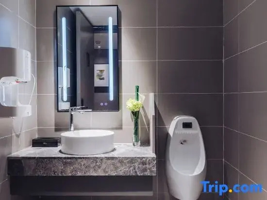Homeinn Selected Hotel (Nanjing Olympic Sports Exhibition Center Youfangqiao Subway Station)