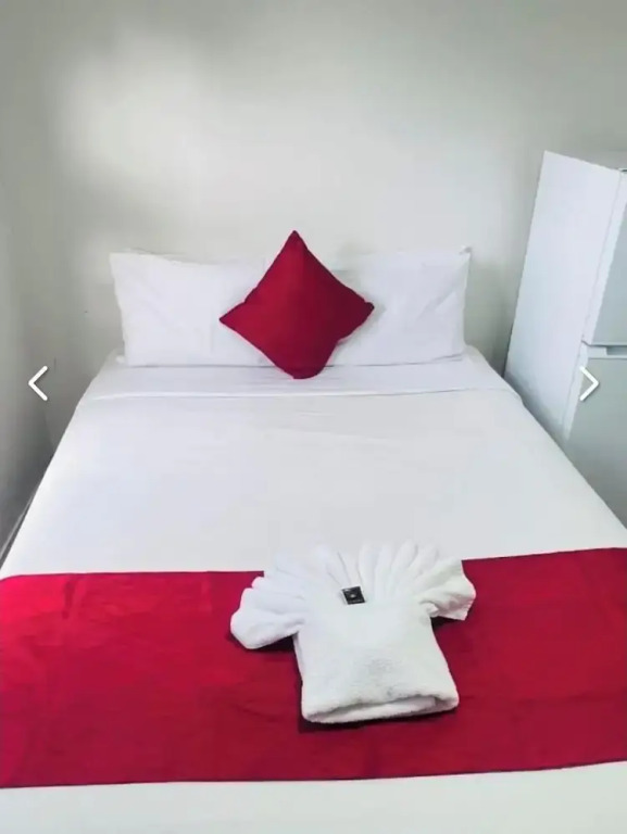 Dash motel