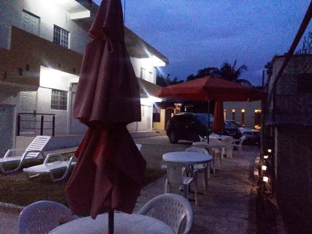 Rosvel Hotel