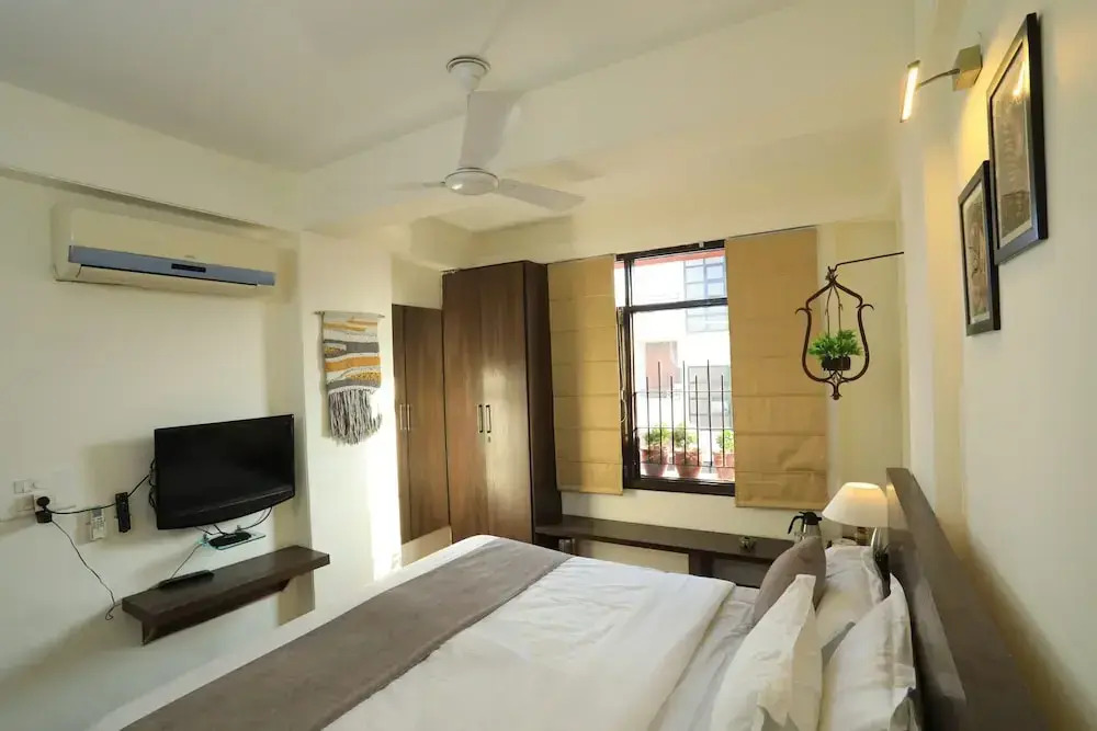 Banipark Service Apartment