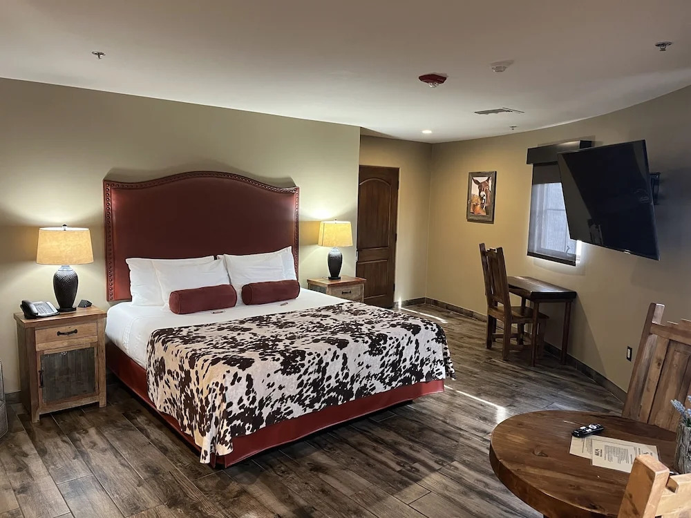 Prickly Pear Inn