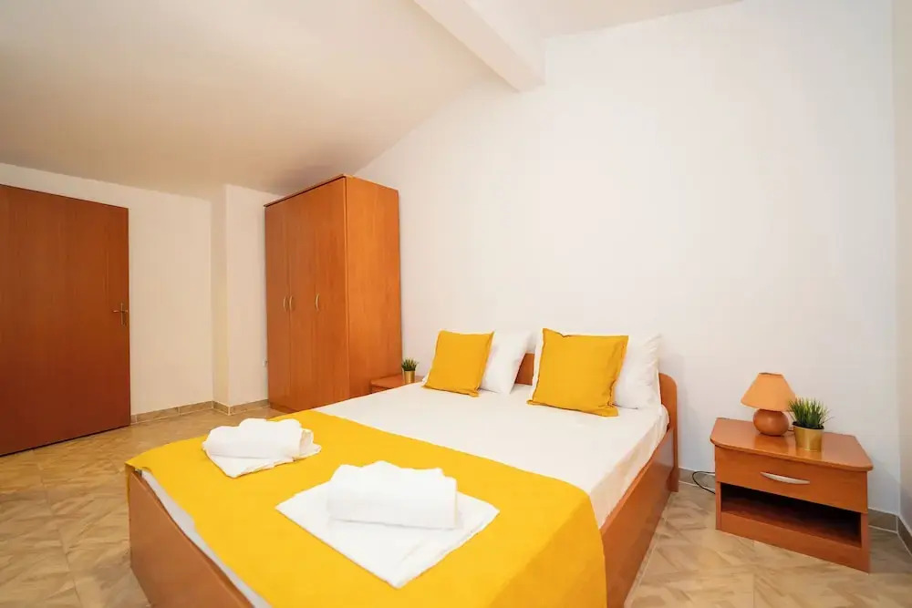Apartments Adela III