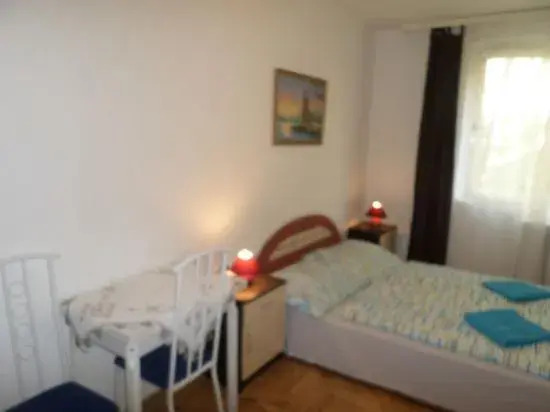 Mary-Ann Non-Stop Apartments