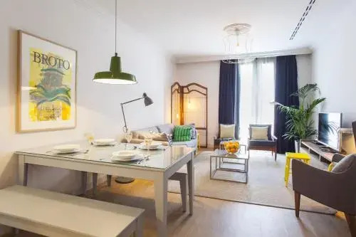 Friendly Rentals Broto