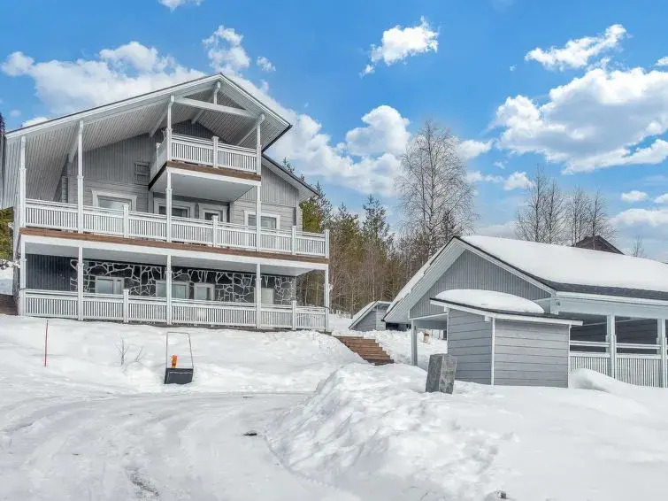 Holiday Home Saaruan aurinko