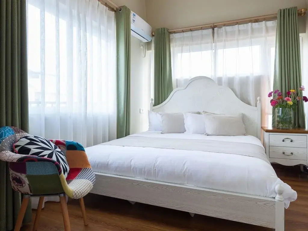 Coloroom Hotel
