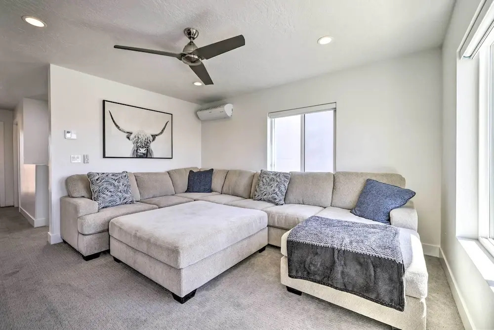 Spacious St. George Townhome w/ Grill & Views!