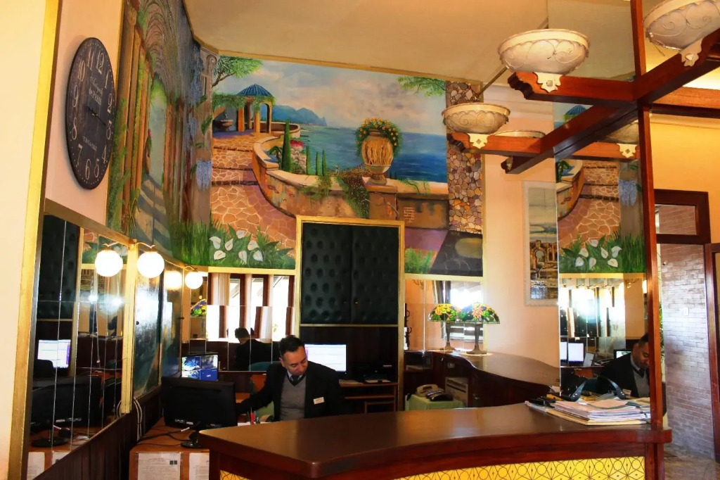 Hotel Mediterranée