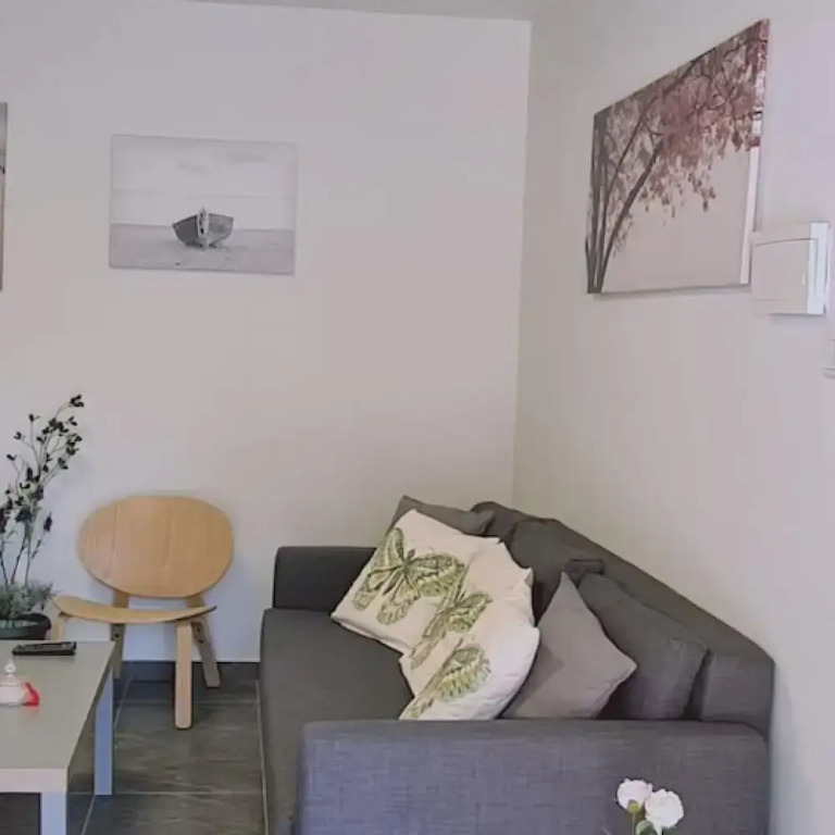 14 AN - 114 Nissi Twins Apartment