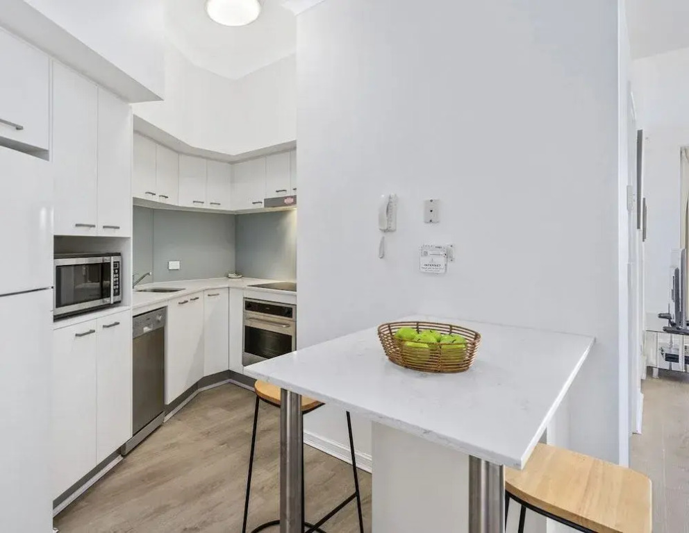 Towers of Chevron - Private Apartments - Hosted by Coastal Letting Co