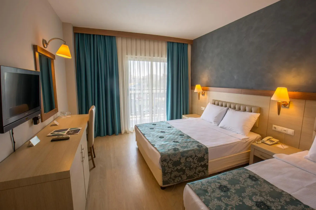 Marine Family Club Hotel