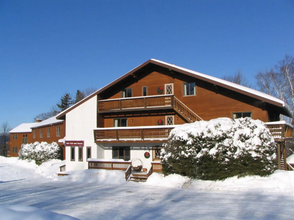 Mountain Sports Inn