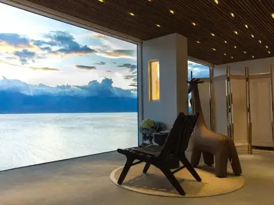 Dali House Shangshi Cliff Sea View Homestay (Erhai Wenbi Village Shop)