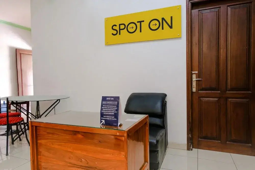 SPOT ON 2749 Tiga Sinar Residence