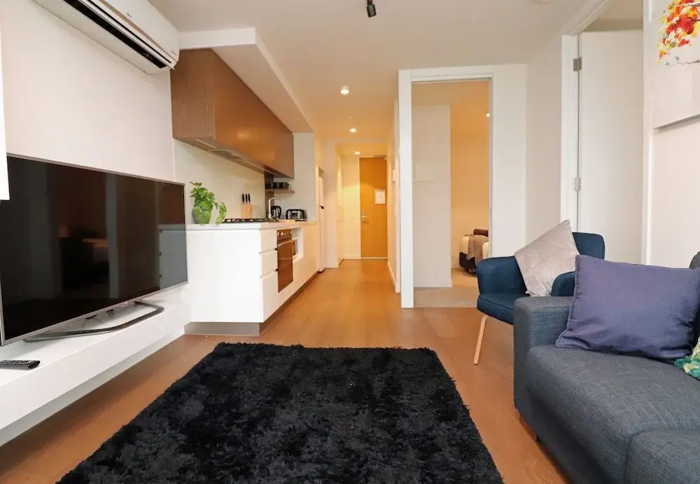 Urban Eden in South Yarra - Rejuvenate Stays
