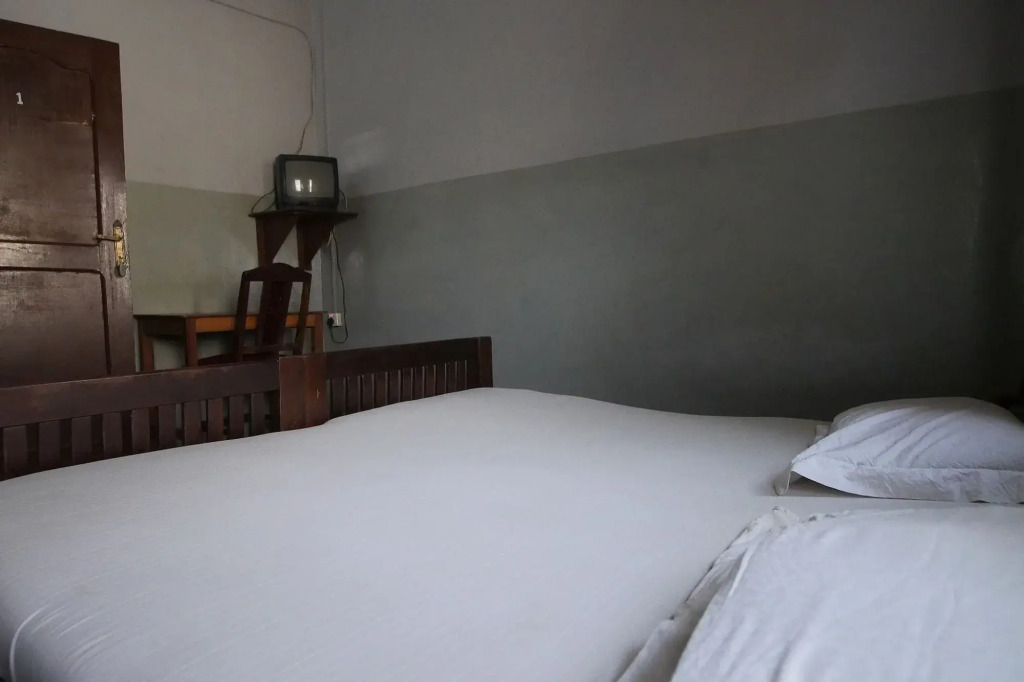 St. Sam Hotel Kamusi