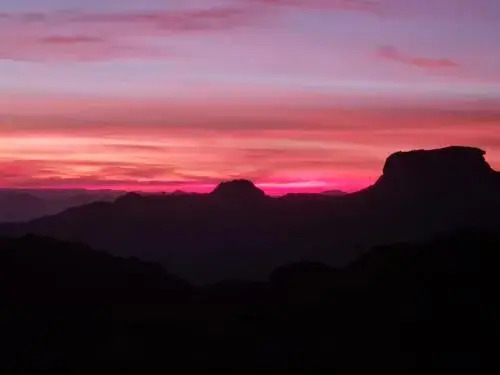 Pousada Chalés Por Do Sol