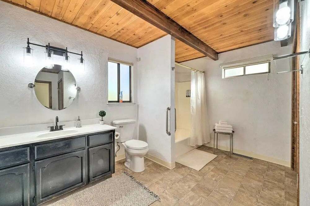 Modern Groveland Chalet ~ 25 Mi to Yosemite
