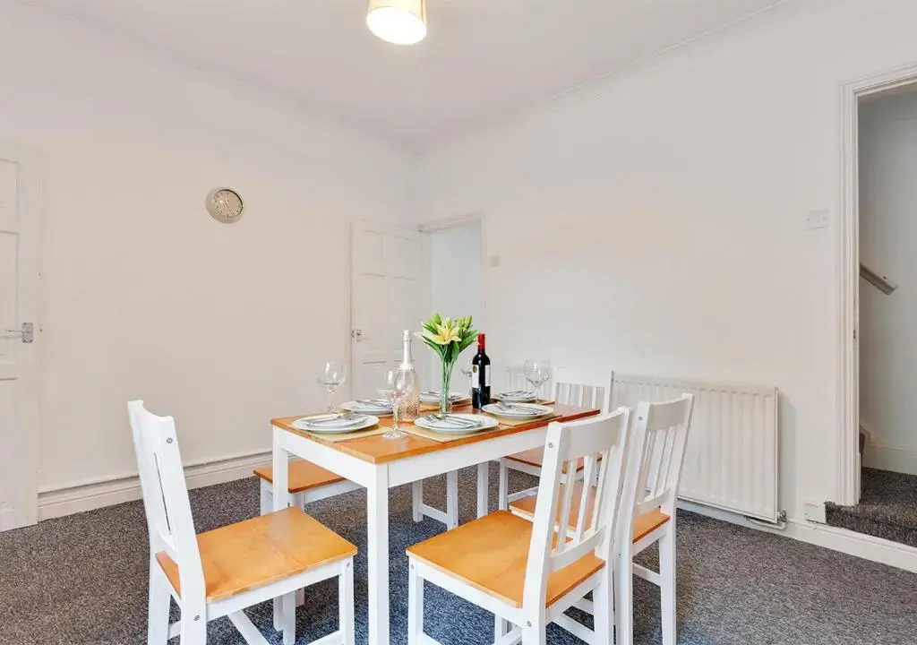 Budget Stay near Haglay Road, 10 minutes to City Centre