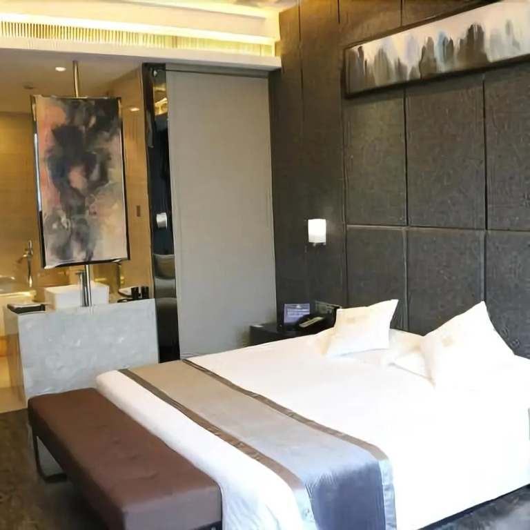 Guanyue Choice Hotel