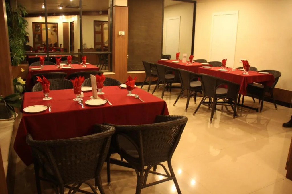 Hotel Maharaja Regency