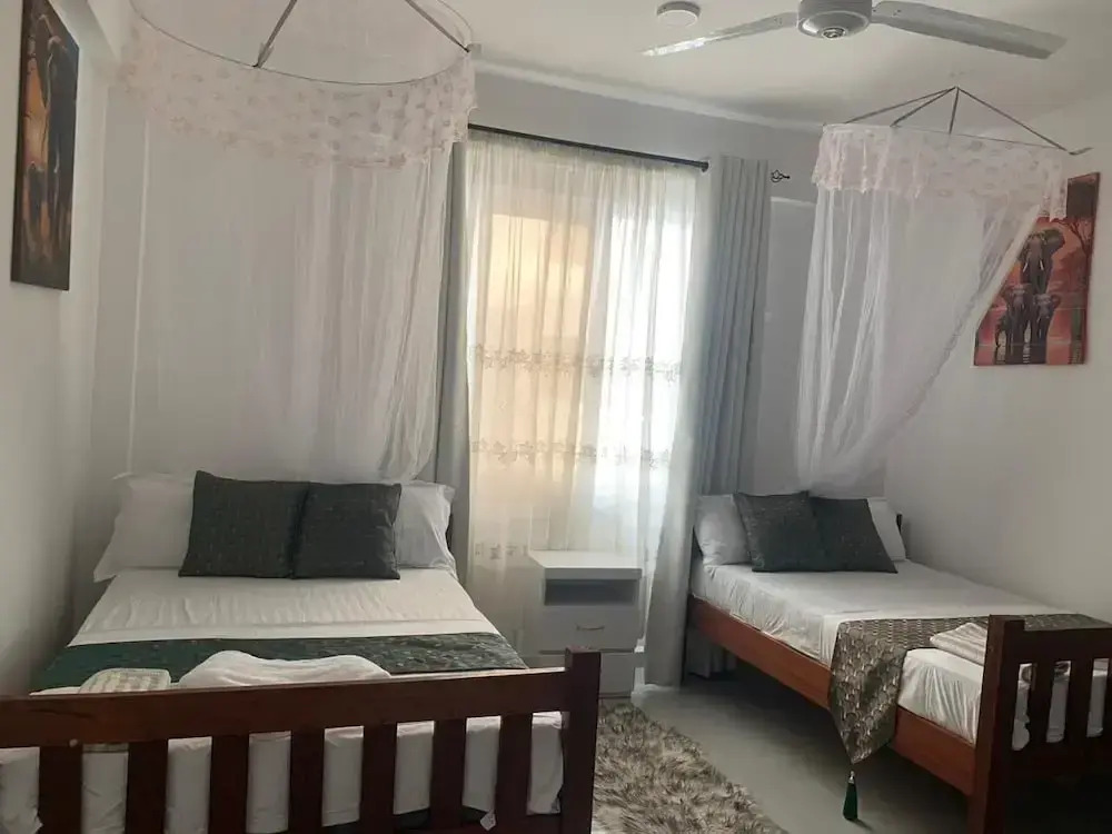 Aqua Gardens Apartments