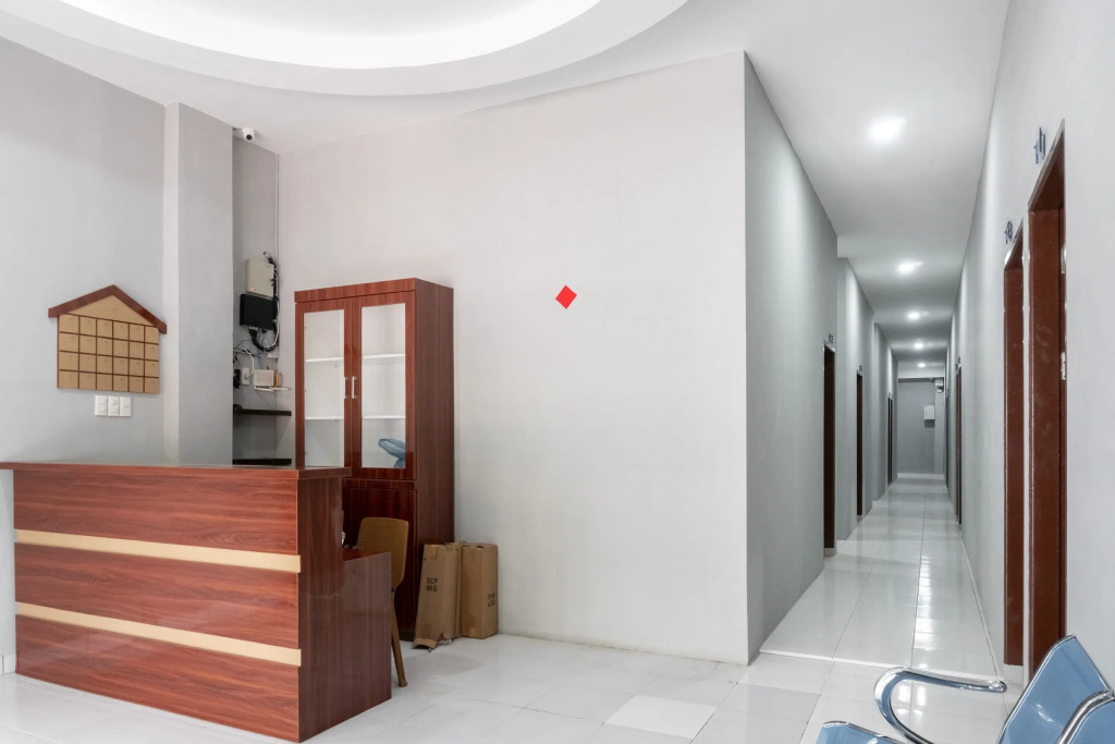 RedDoorz near Manhattan Square Medan
