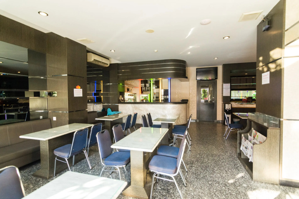 Lovina Inn - Nagoya Batam
