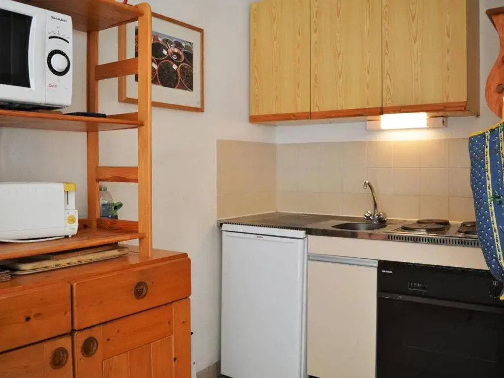 Appartement Bormes-les-Mimosas, 2 pièces, 4 personnes - FR-1-251-406