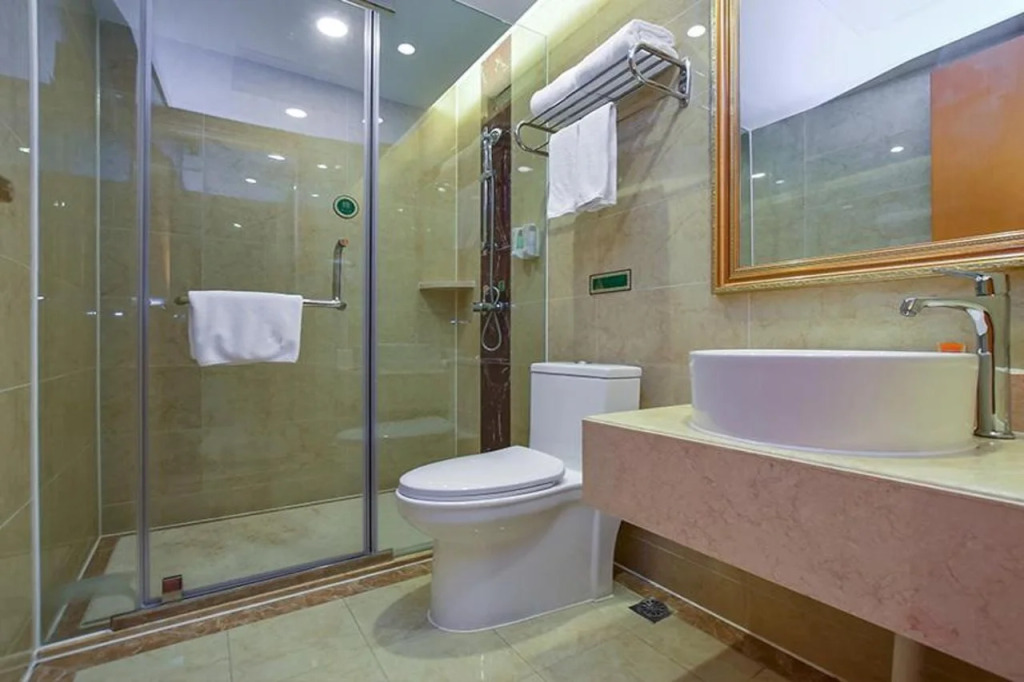 Vienna Hotel Nanjing Olympic Sports Center