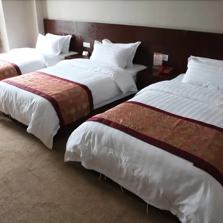 Chaoyue Business Hotel