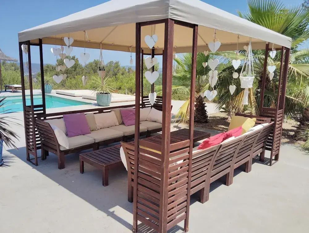 San Josep 6-bed Villa, Sleeps 14, Pool & Sea View