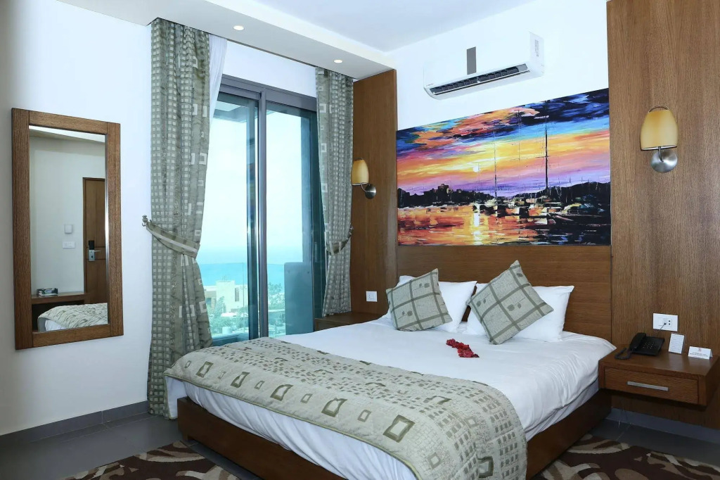 Guias Hotel & Spa