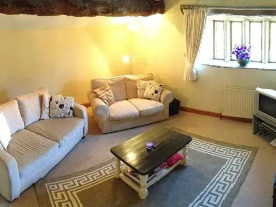 Love Cottage