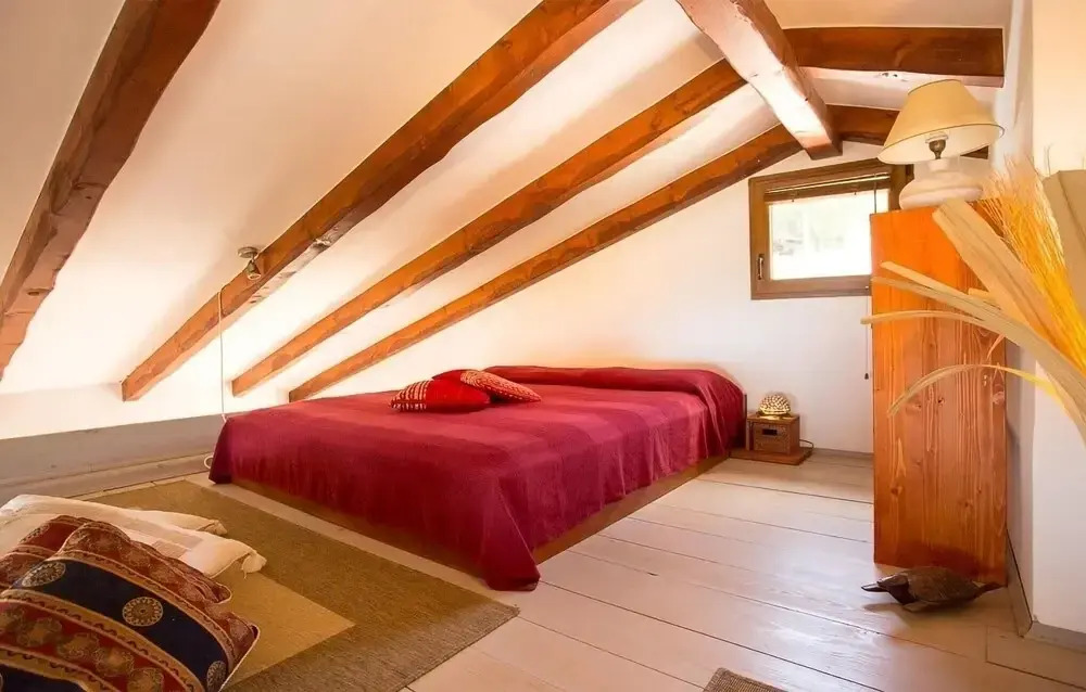 Nice Home in Brsec With Wifi, Private Swimming Pool and 4 Bedrooms