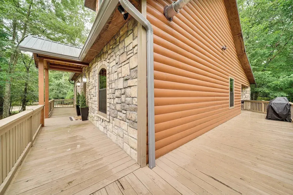 Pets & Families Welcome: Secluded Broken Bow Cabin