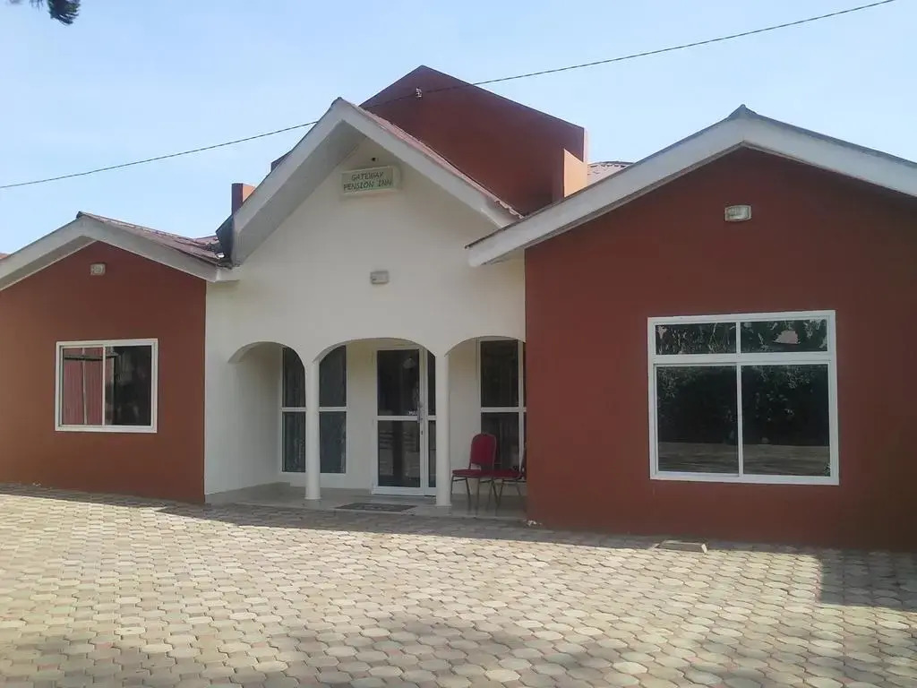 Gateway Pension Inn