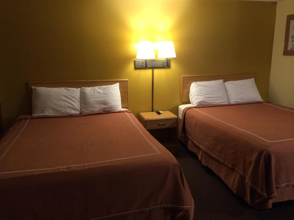 Caravan Motel