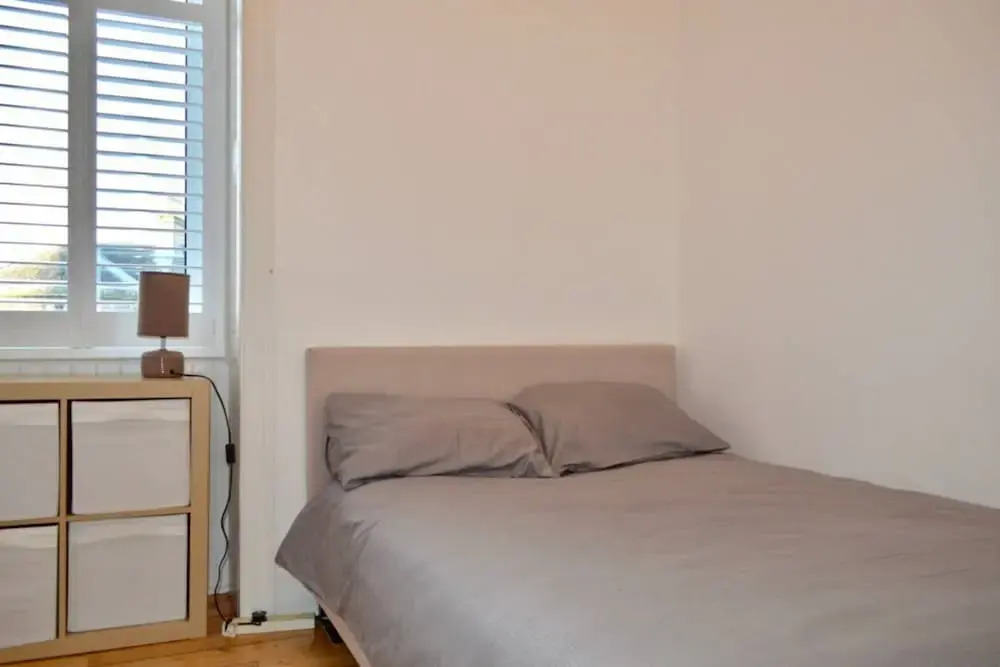 Modern and Bright 1 Bed Flat Near Leith