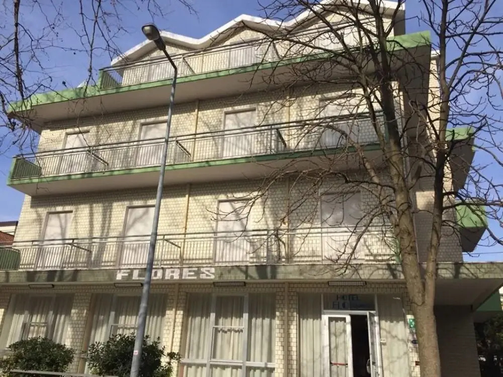 Hotel Flores