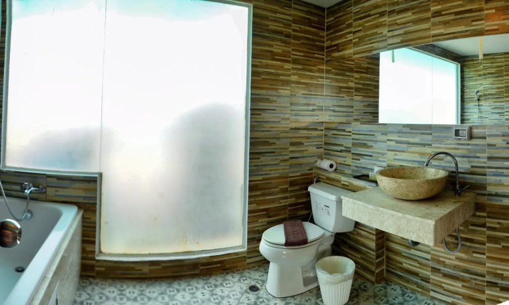77 Patong Hotel & Spa
