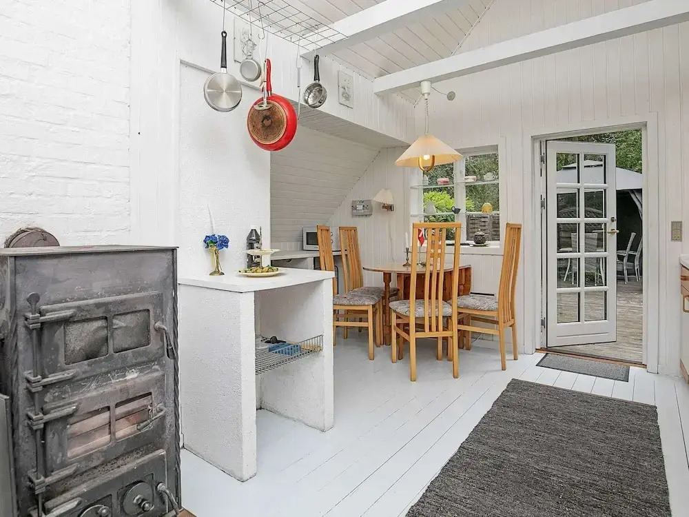 6 Person Holiday Home in Rodby