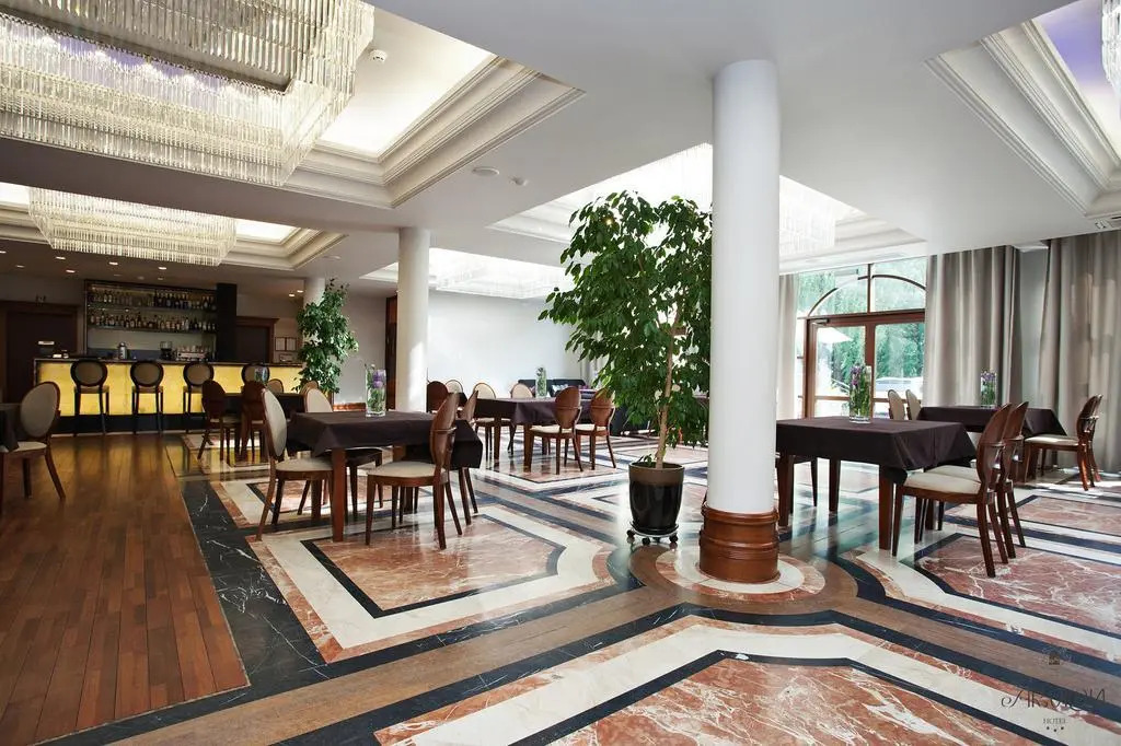 Hotel Akvilon