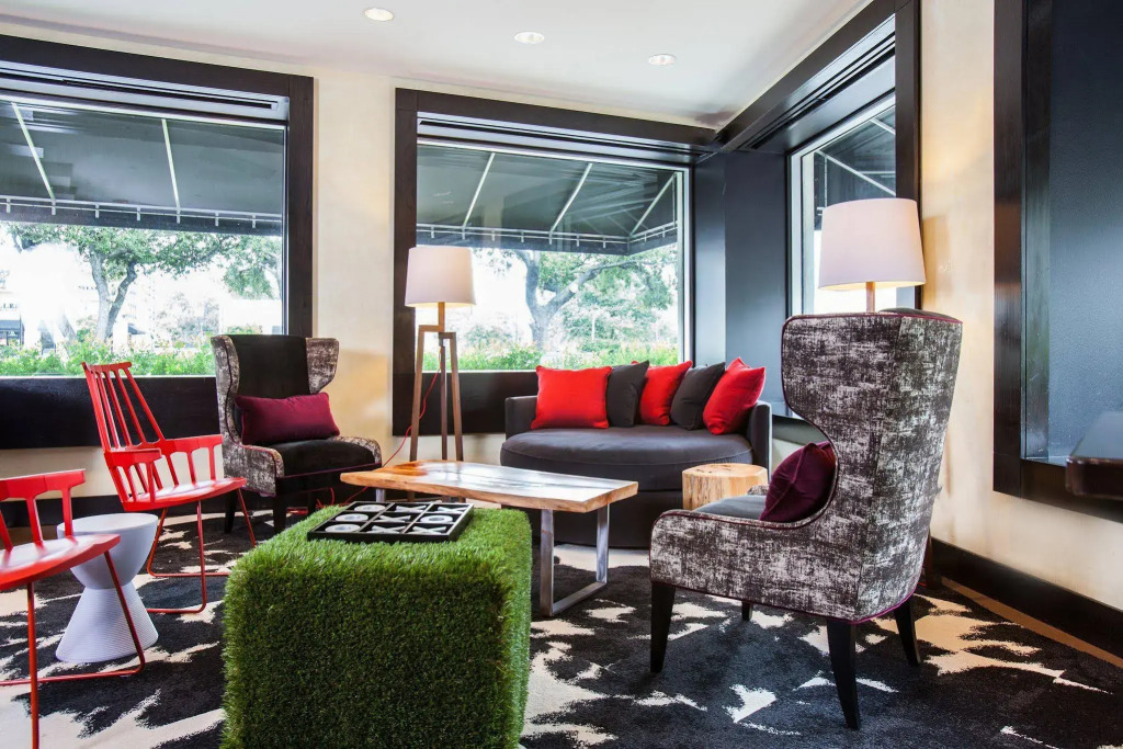 The Greenleigh, River Oaks, Autograph Collection