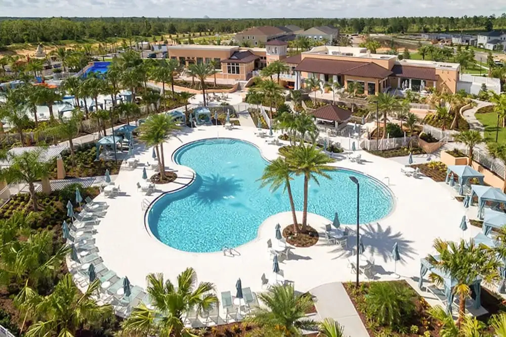 Upstay - Solara Resort Home w Pool BBQ Gamesroom
